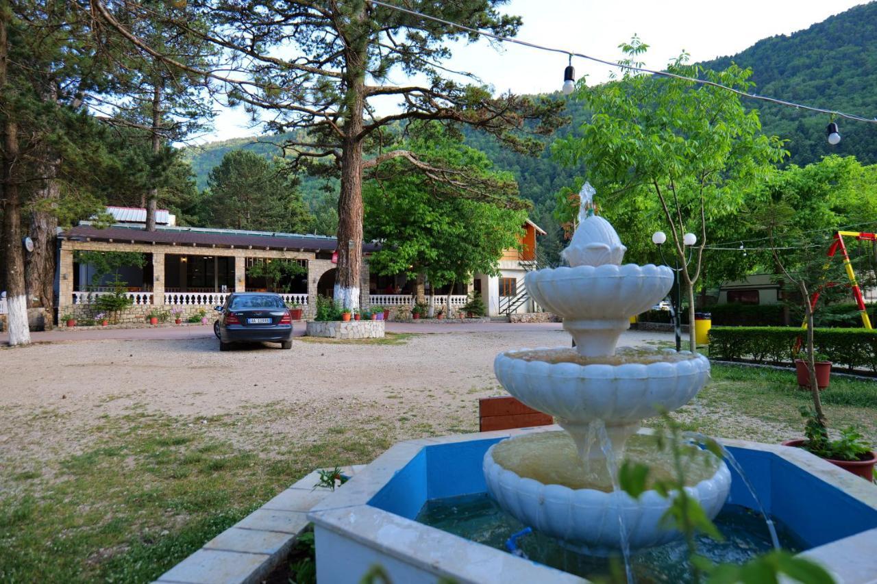 Guesthouse Hamiti Llogara Dukat エクステリア 写真