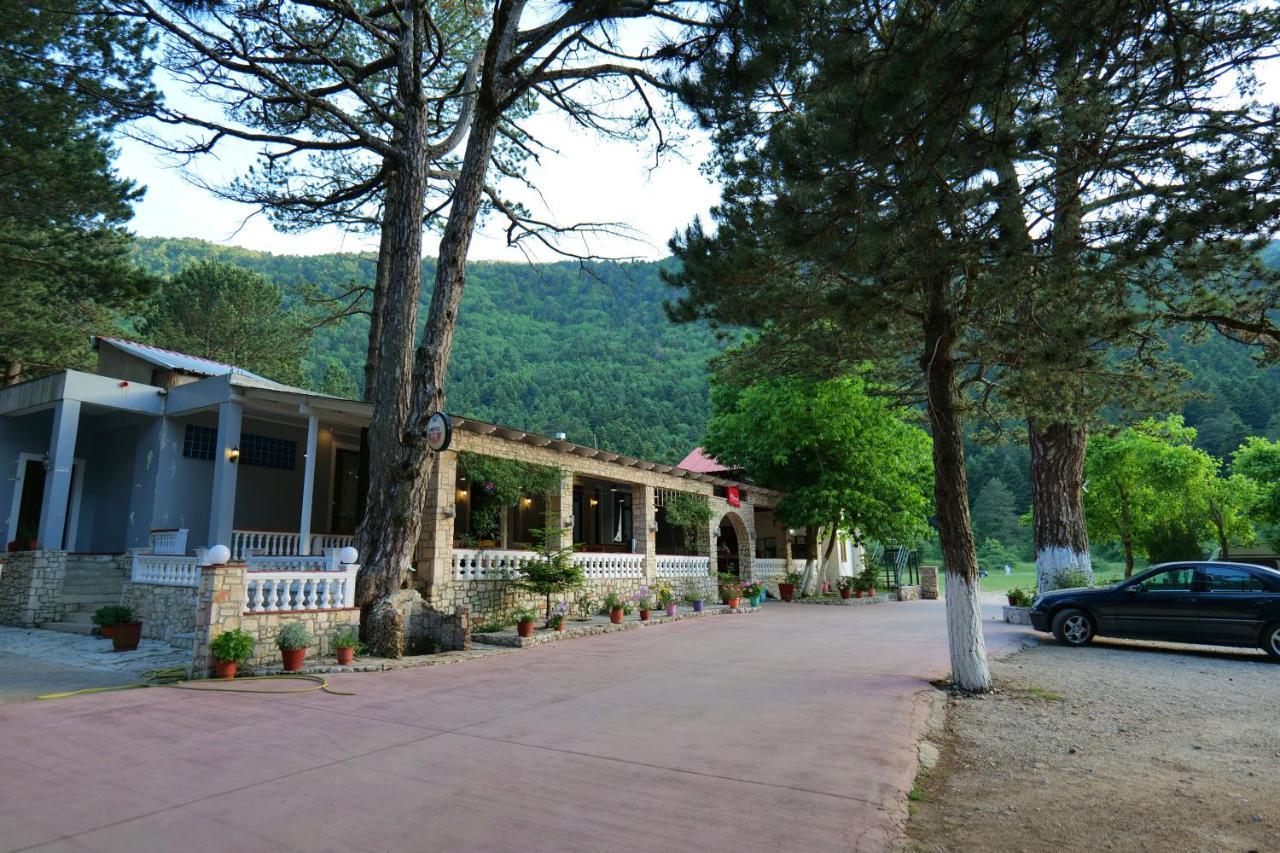 Guesthouse Hamiti Llogara Dukat エクステリア 写真