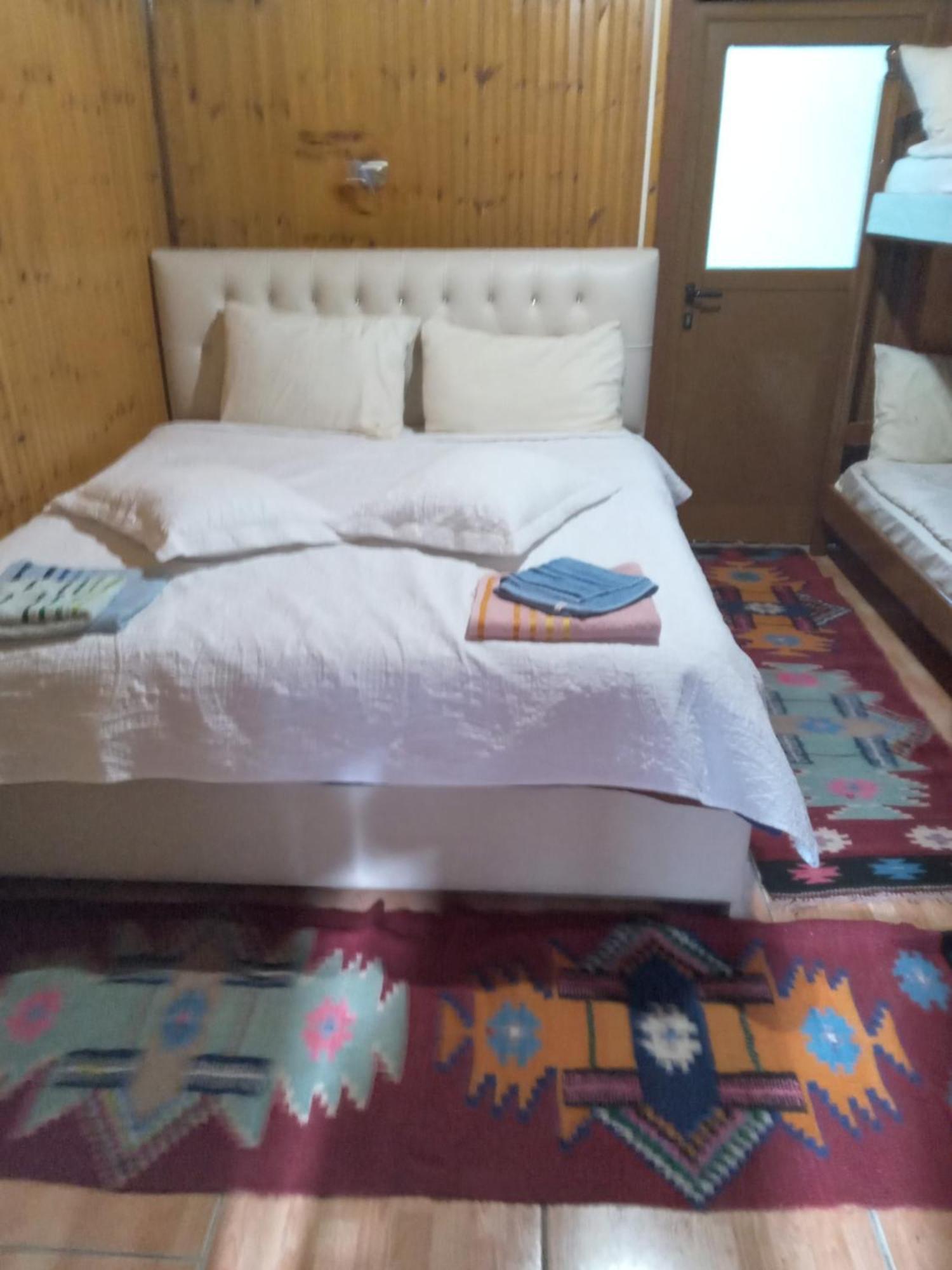Guesthouse Hamiti Llogara Dukat エクステリア 写真